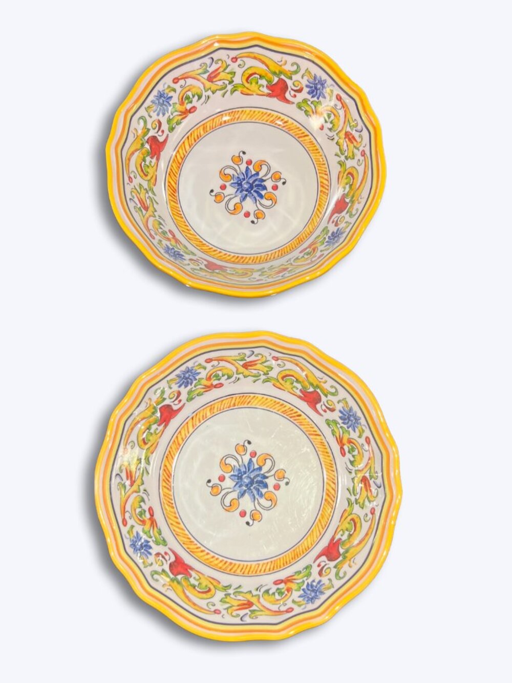 Sur La Table Deruta Melamine Soup Cereal Bowls 7" Italian Scalloped Edge Yellow